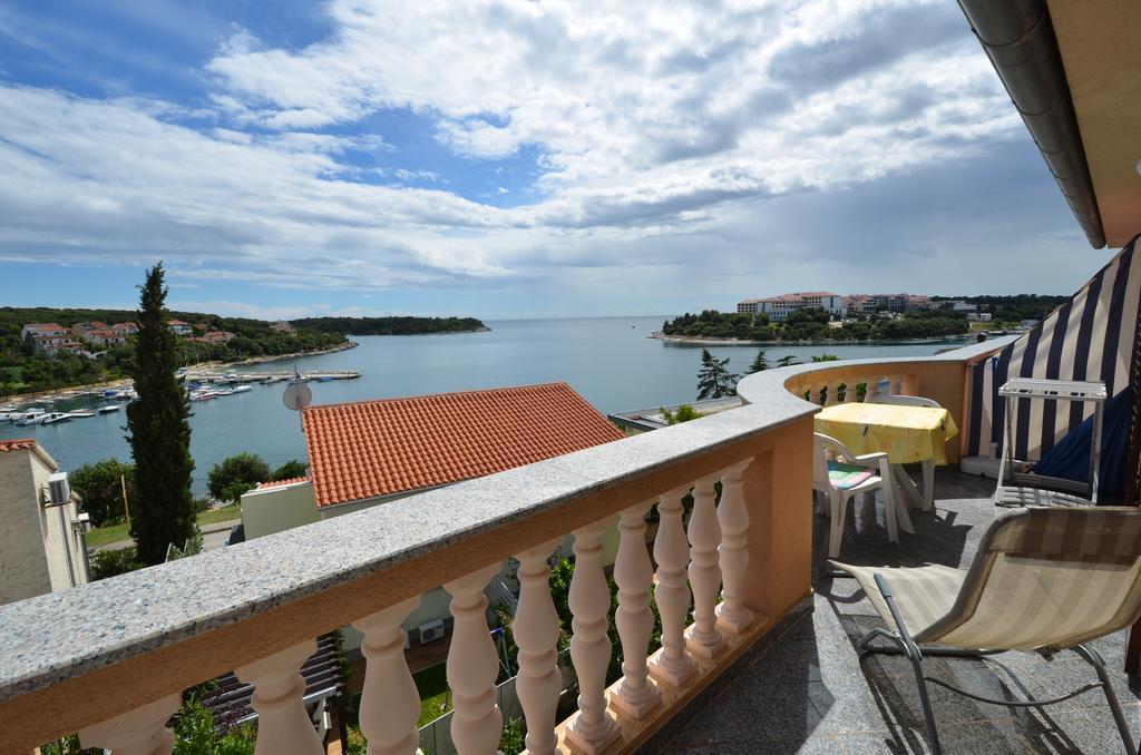 Apartments Villa Bartol Pula Room photo