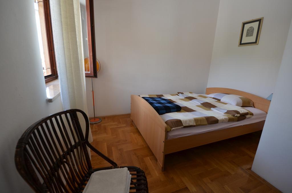 Apartments Villa Bartol Pula Room photo